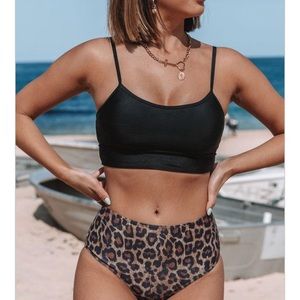 NWT women’s size small Beachsissi bathing suits